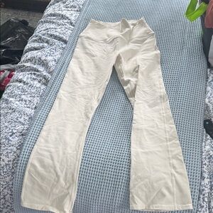 ALO Yoga Cream Boot Cut Pants